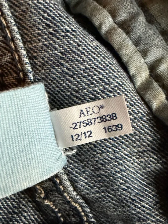 American Eagle Outfitters Medium Blue Denim Jacket 100% Cotton - Picture 5 of 8